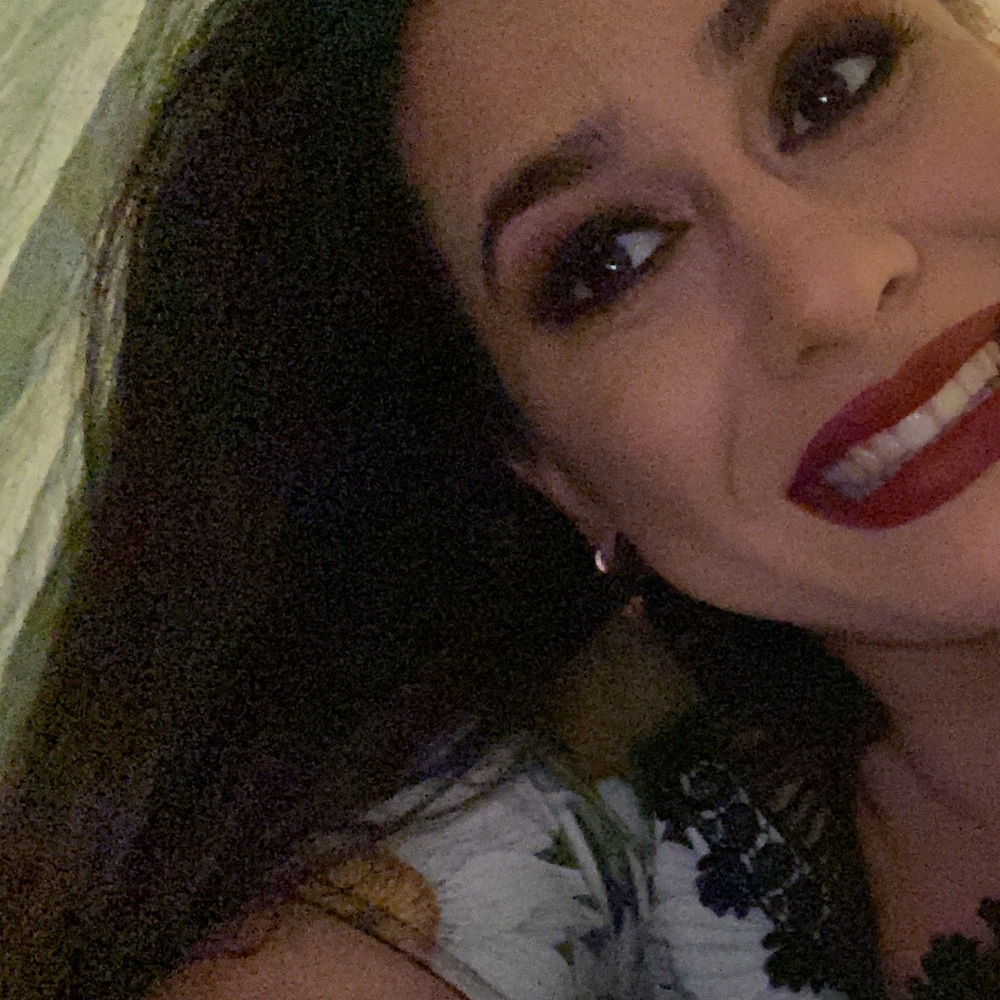 Meet your Posher, Camilla